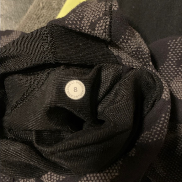 lululemon athletica Black Camo Joggers - Picture 2 of 5